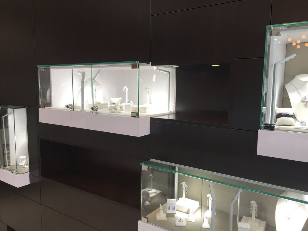 Designing a jewelry store inspired me to design jewelry too!