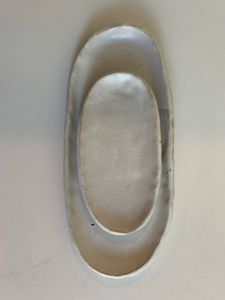 White Oval Tray Set